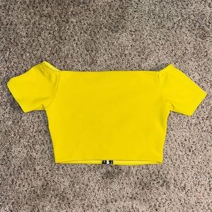 MISSGUIDED shoulder crop top